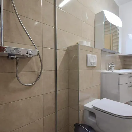 In With Wifi Starigrad Paklenica